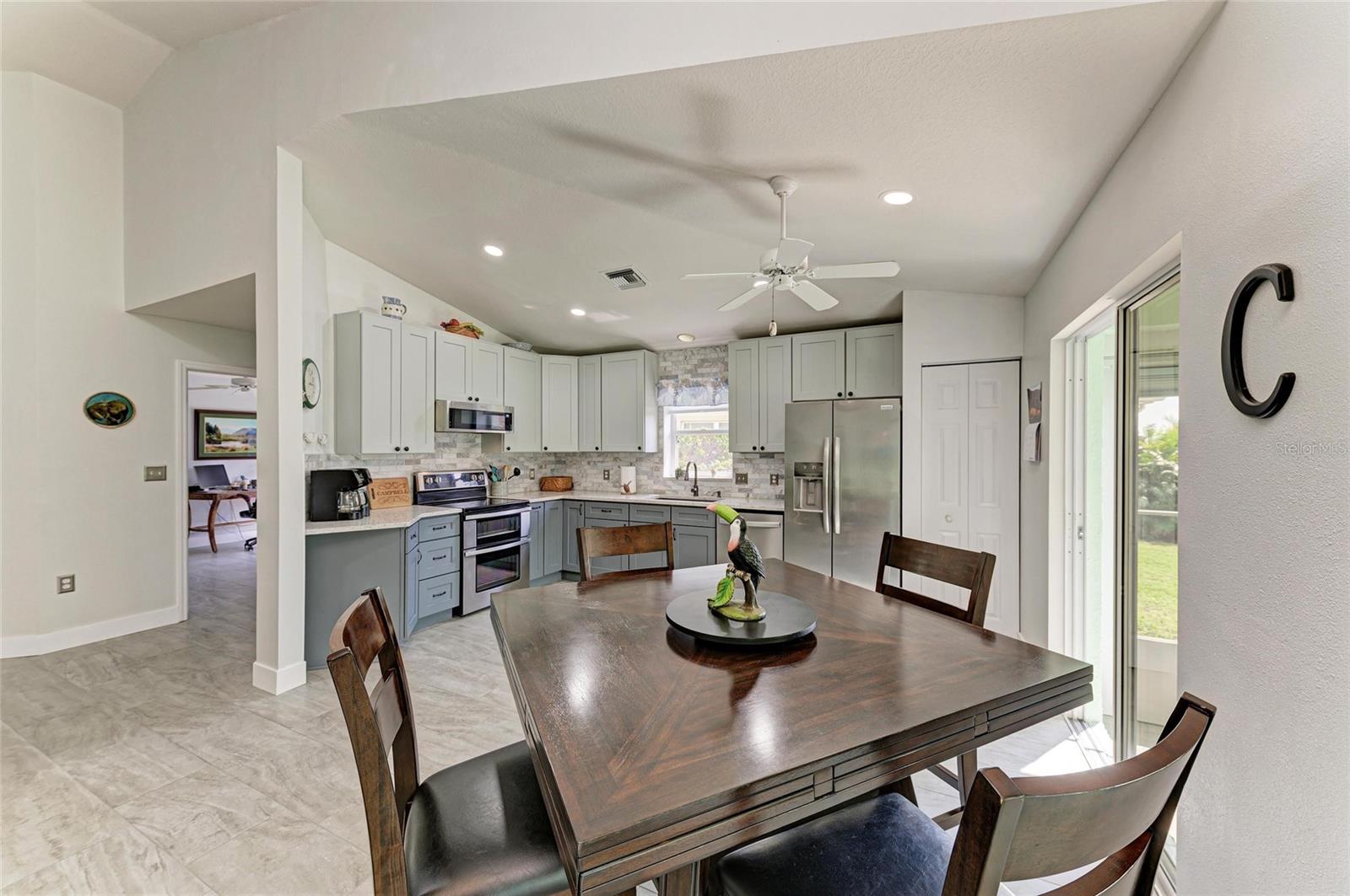 3009 Live Oak Ln Property Photo 8