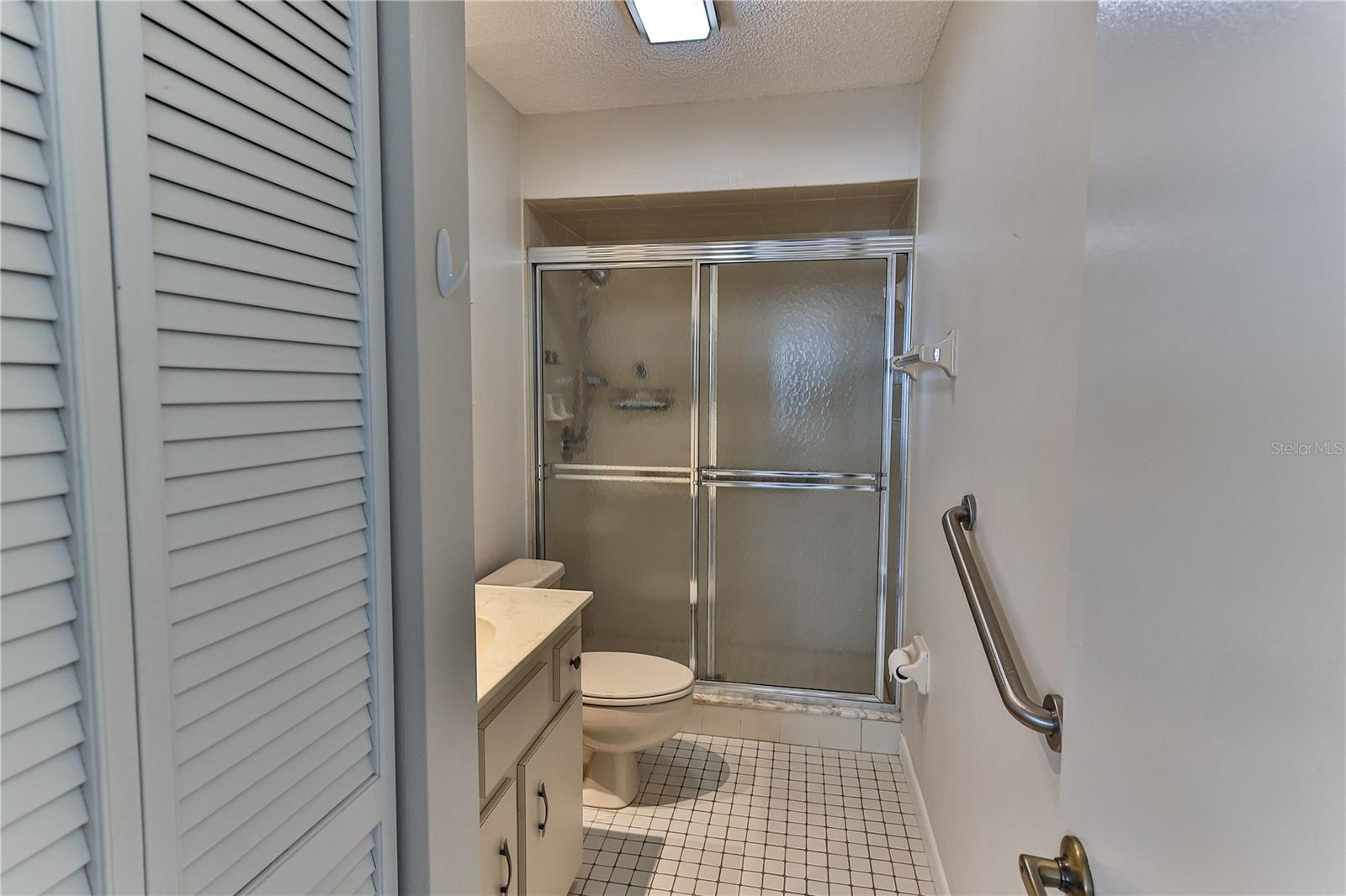 3333 S Liverpool Pt Property Photo 15