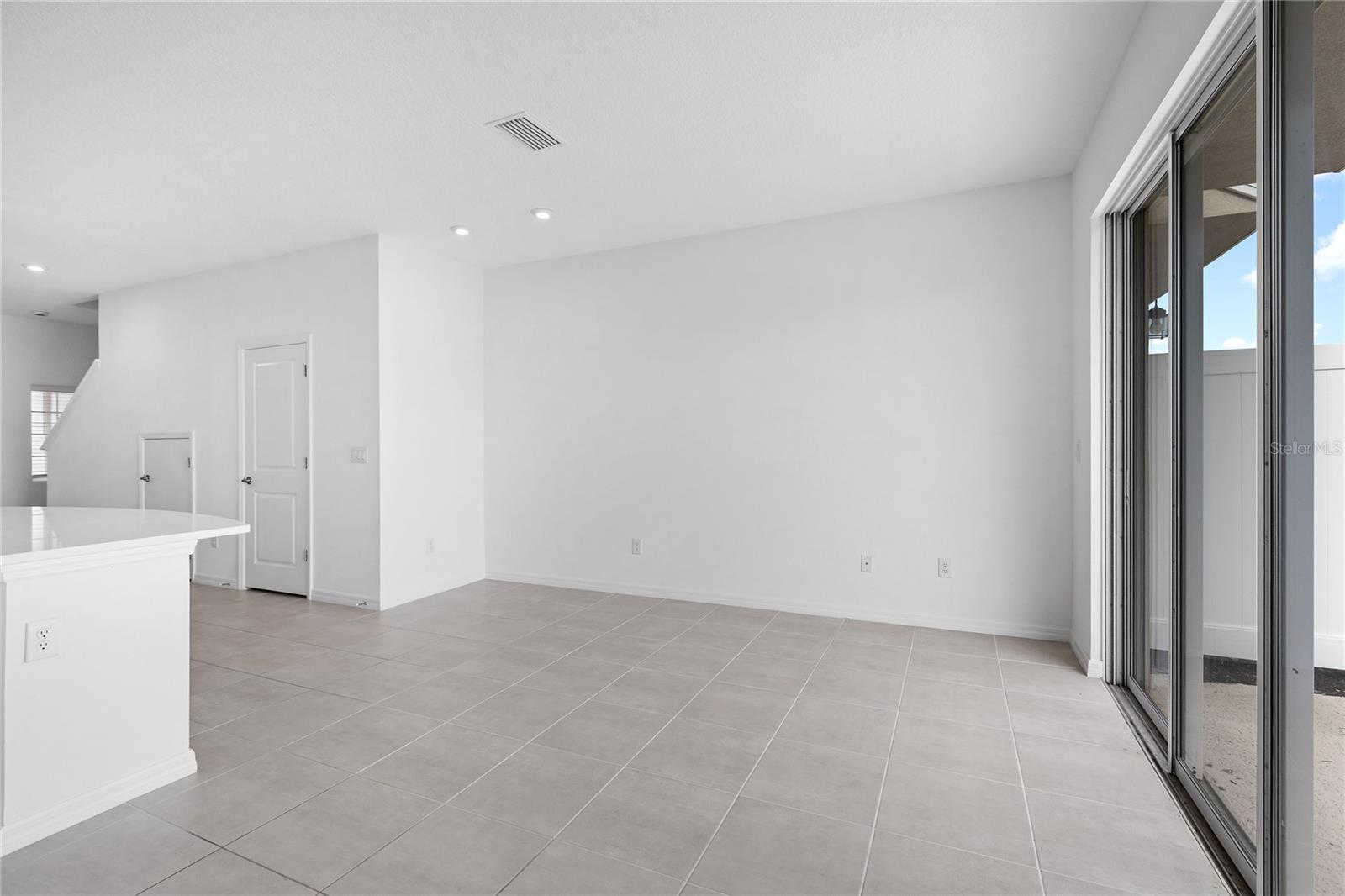 5780 Haven Ter Property Photo 16