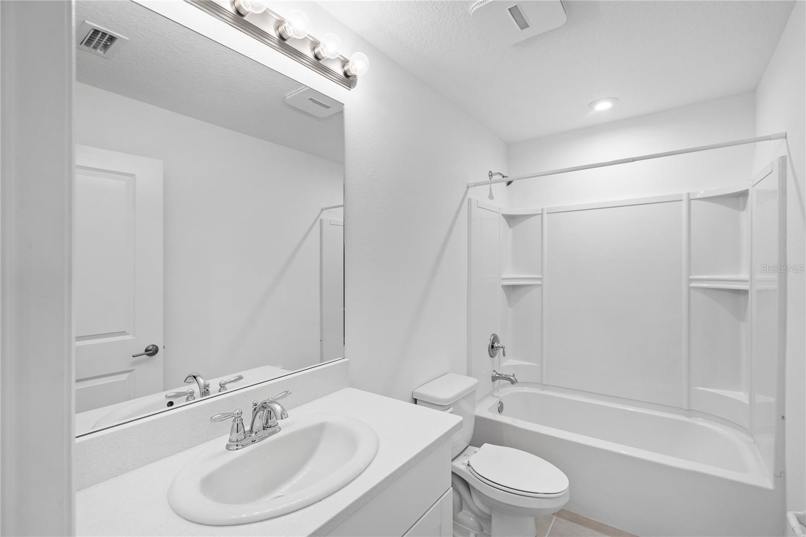 5780 Haven Ter Property Photo 24