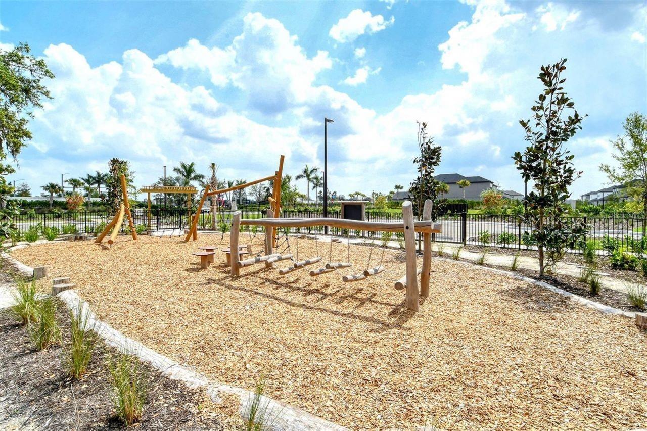 5780 Haven Ter Property Photo 42