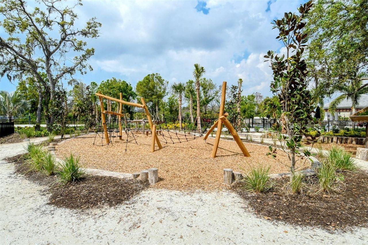 5780 Haven Ter Property Photo 43