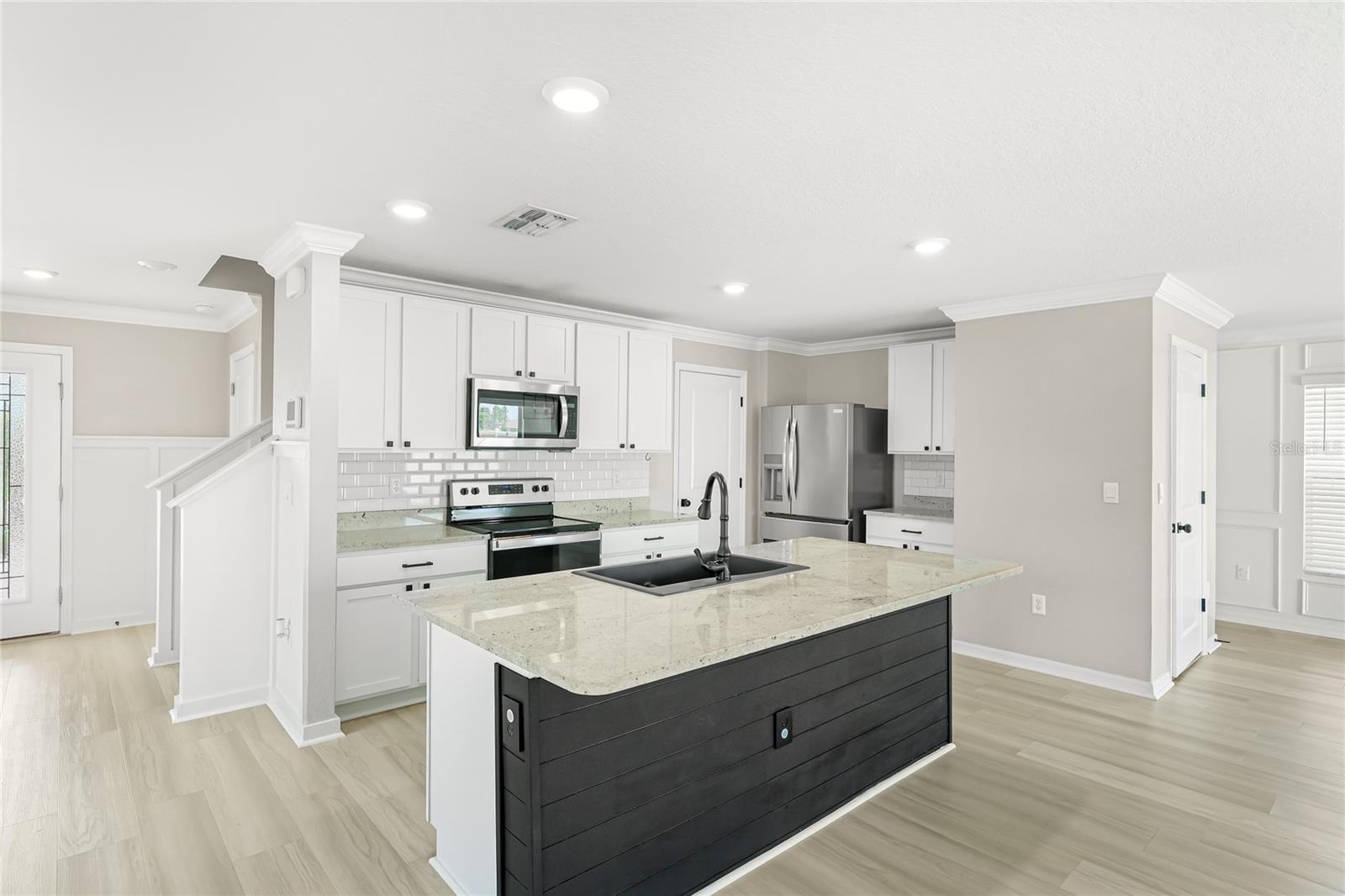12272 High Rock Way Property Photo 9