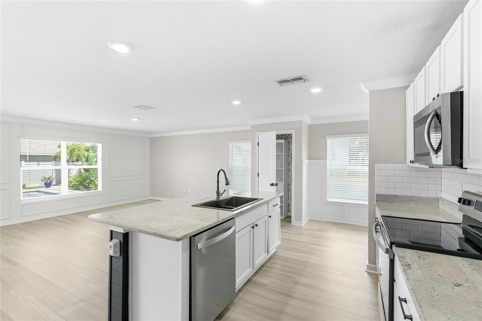12272 High Rock Way Property Photo 12
