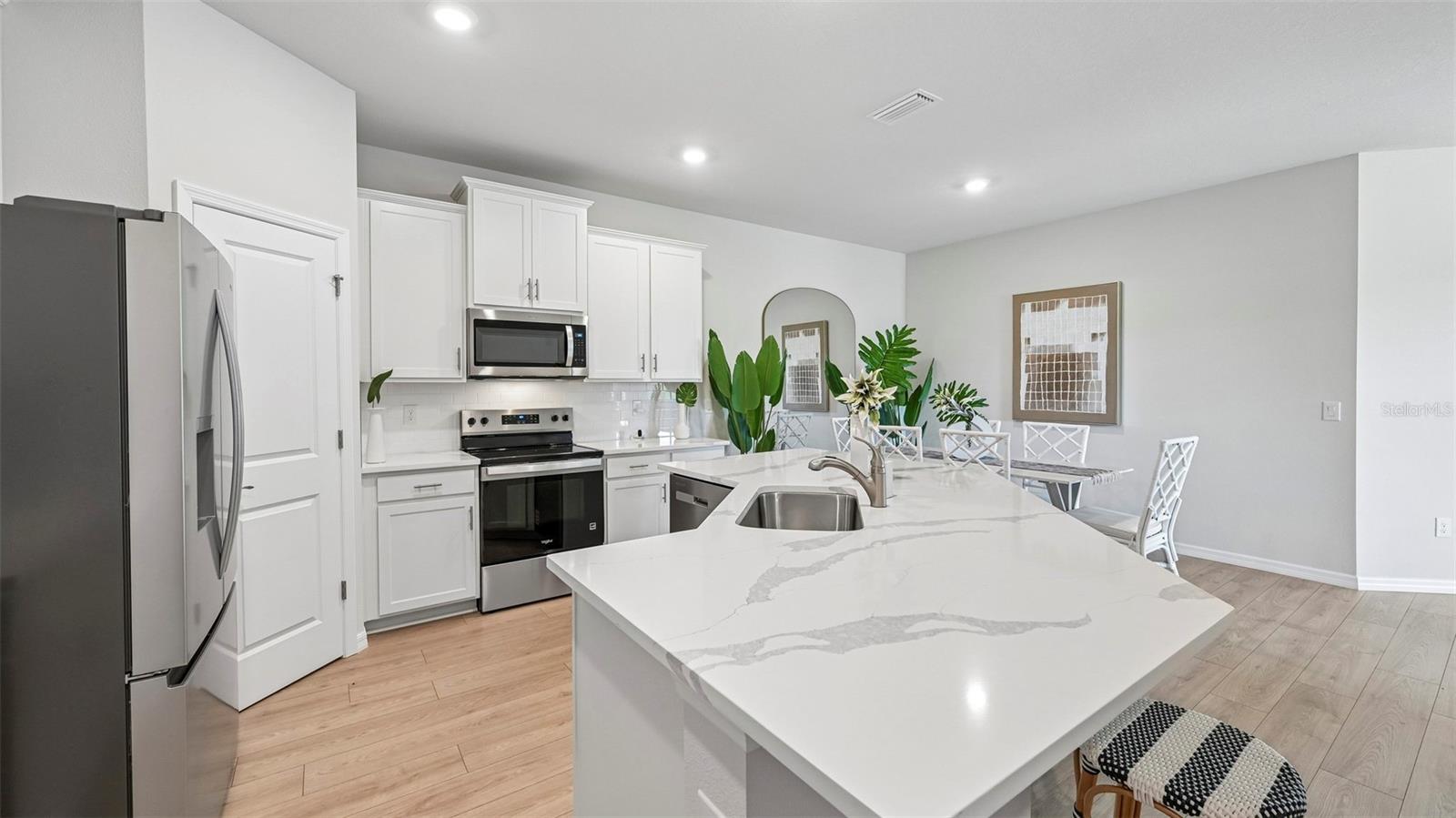 15828 8th Pl E Property Photo 4