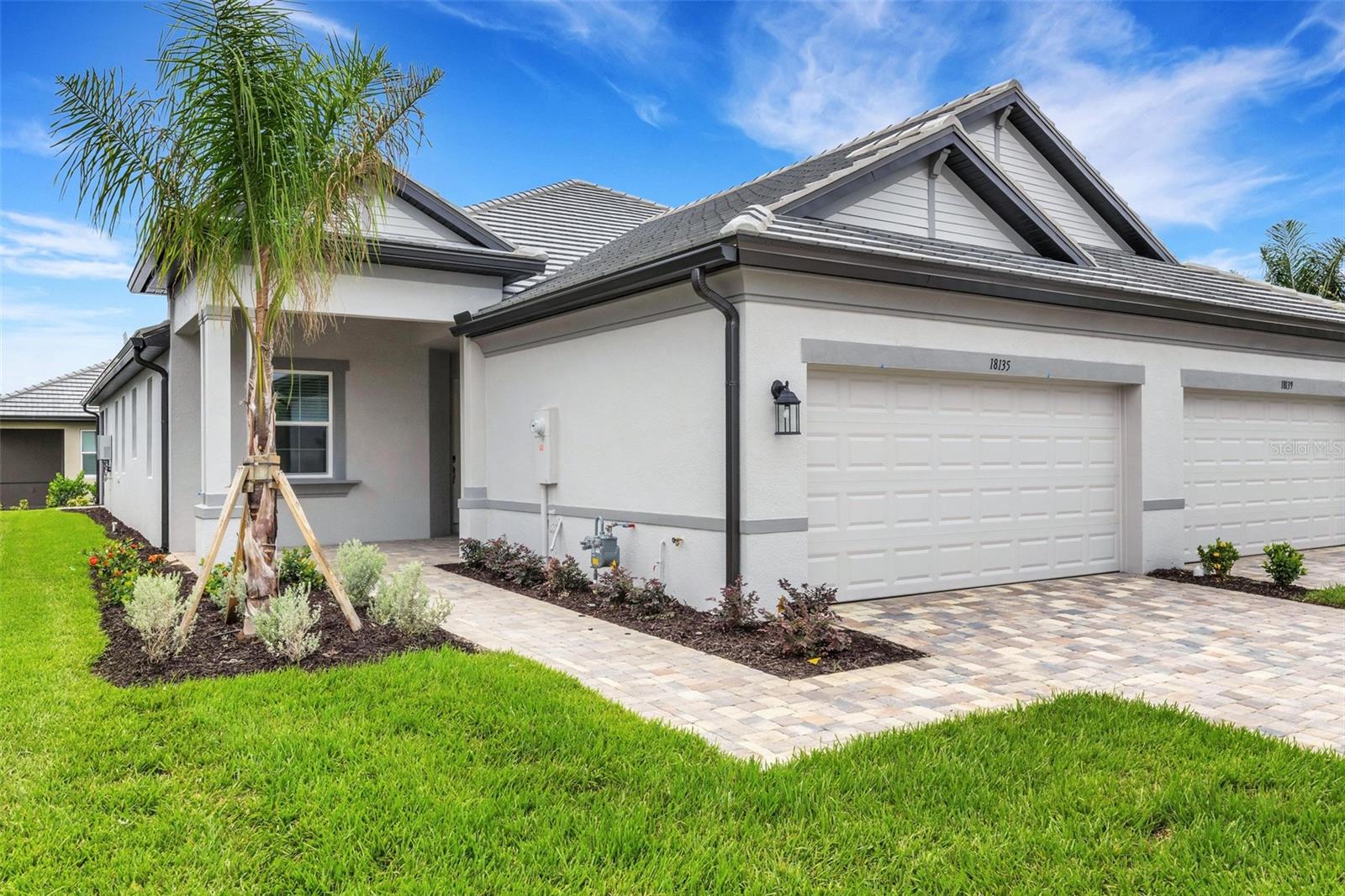 18135 Cherished Loop Property Photo 1