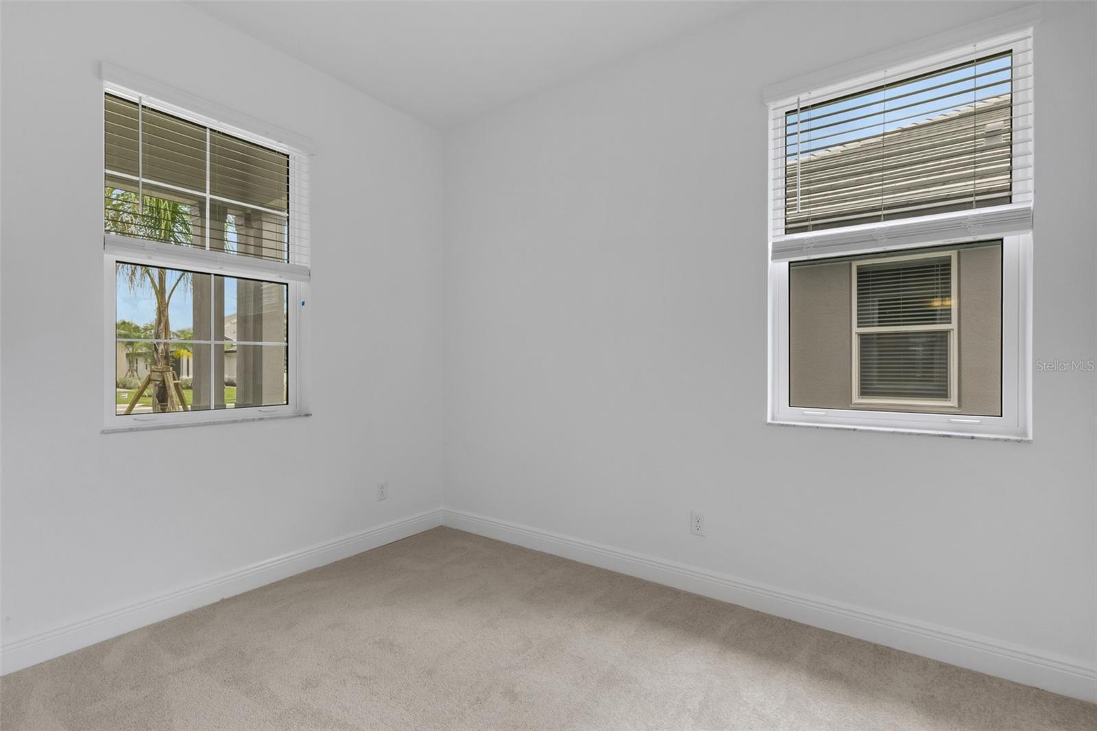 18135 Cherished Loop Property Photo 19