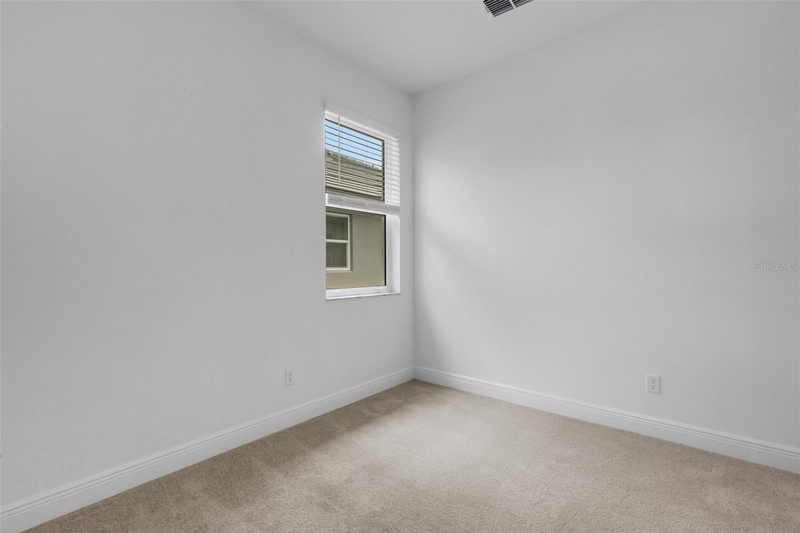 18135 Cherished Loop Property Photo 22