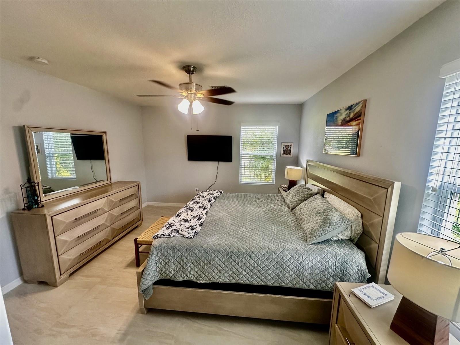 7114 58th Ter E Property Photo 17