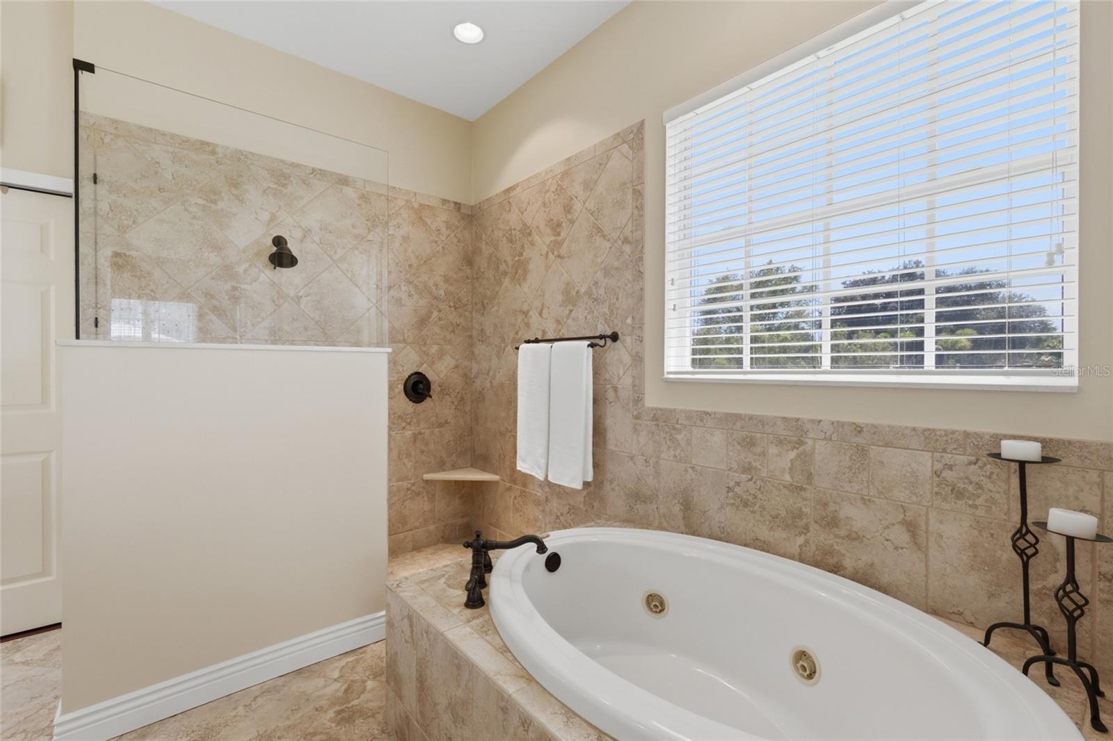 23327 Red Robin Pl Property Photo 28