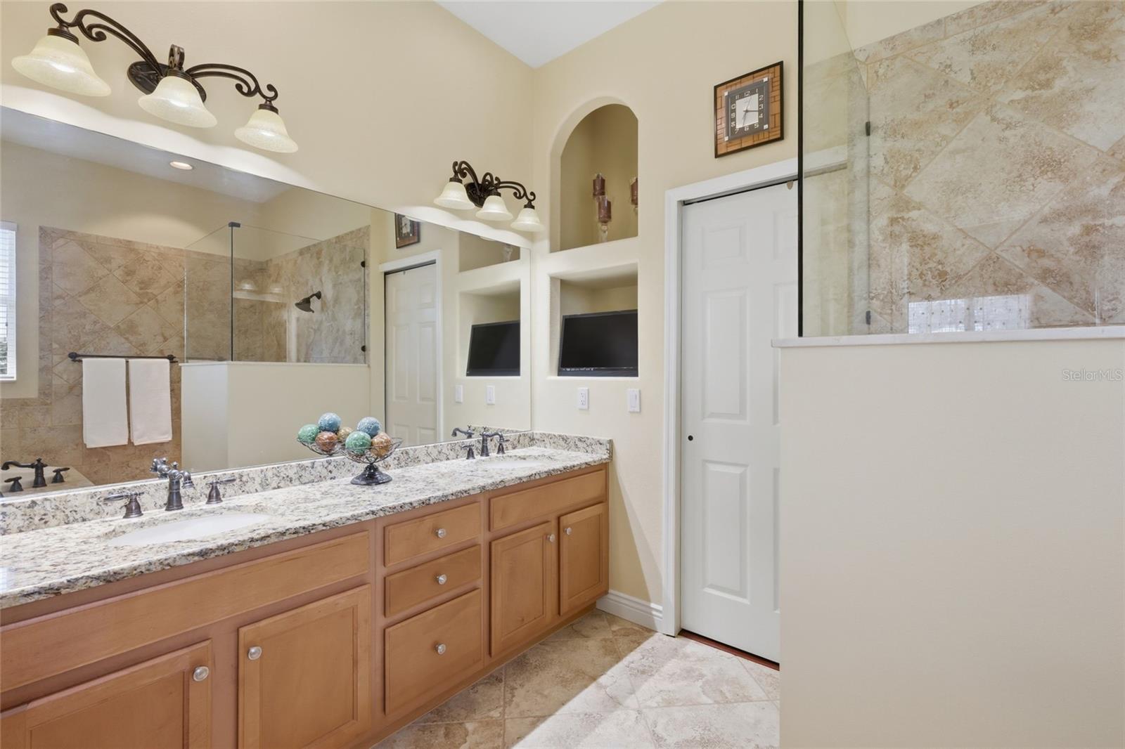 23327 Red Robin Pl Property Photo 29