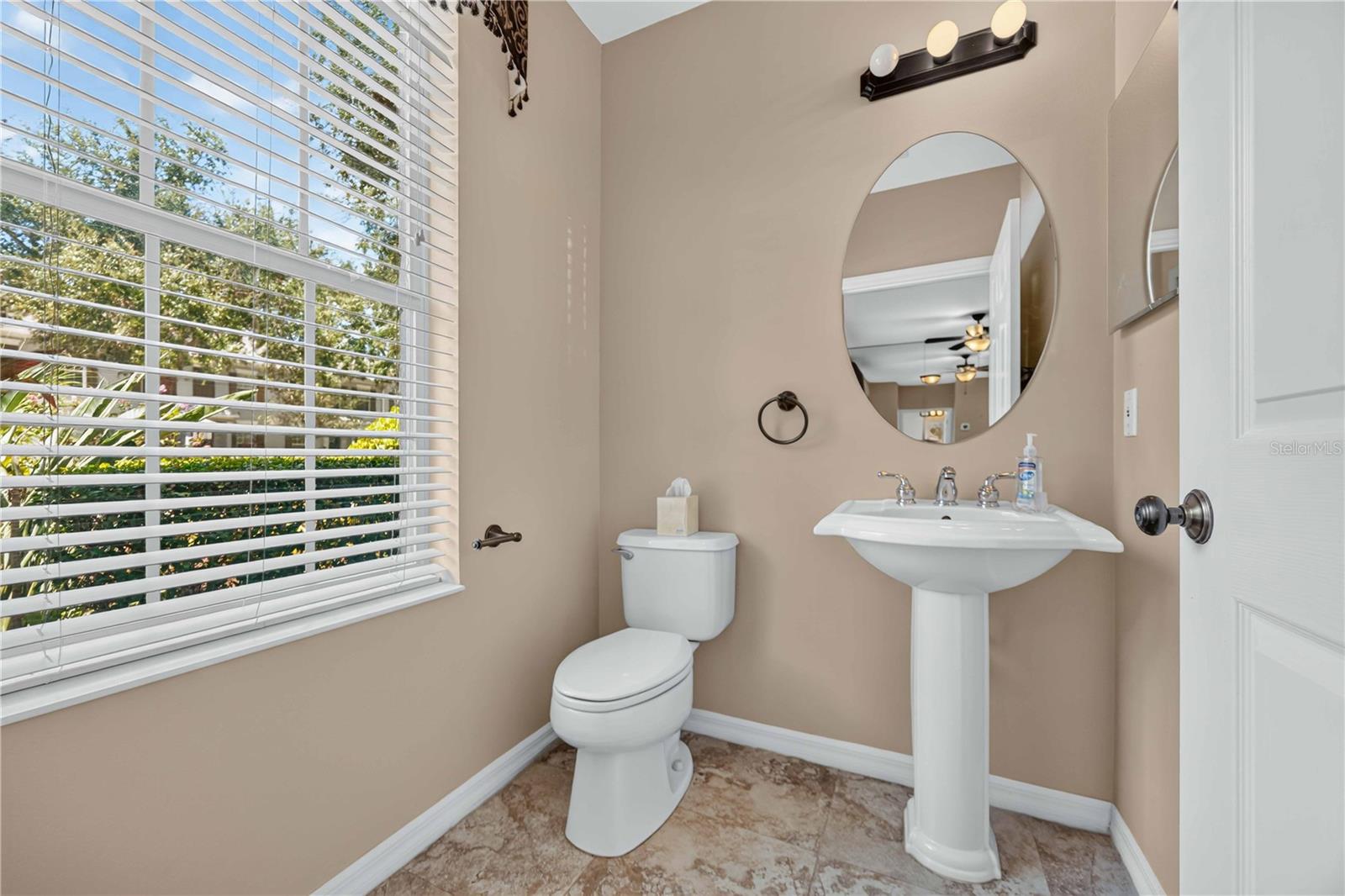 5653 Whitehead St Property Photo 11