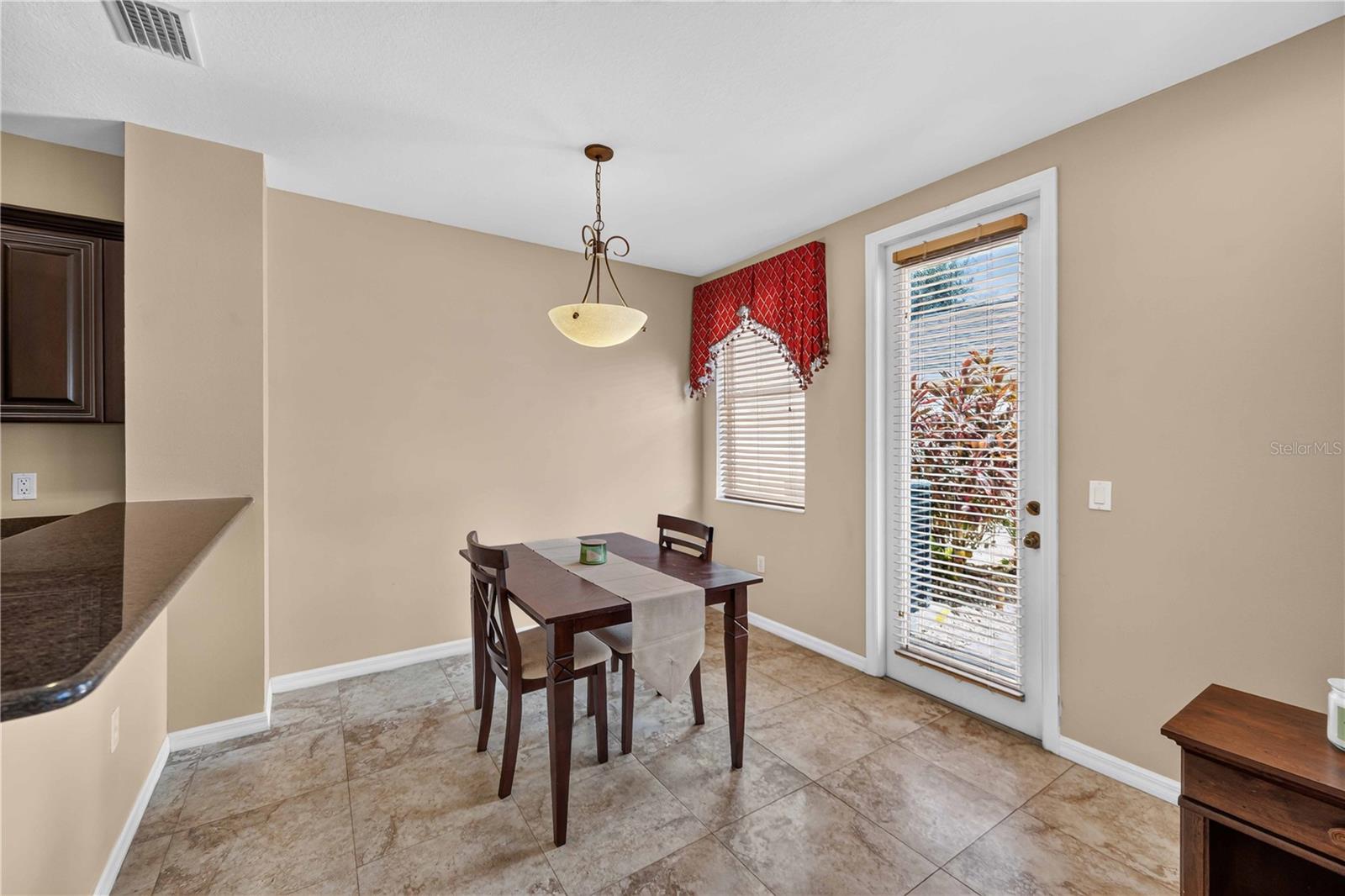 5653 Whitehead St Property Photo 18