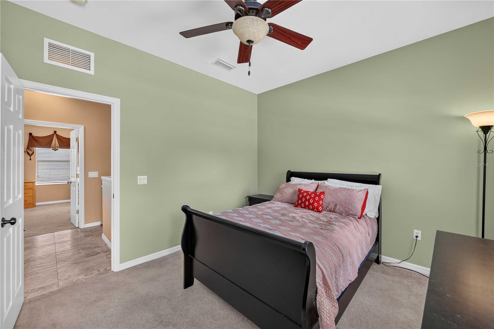5653 Whitehead St Property Photo 33