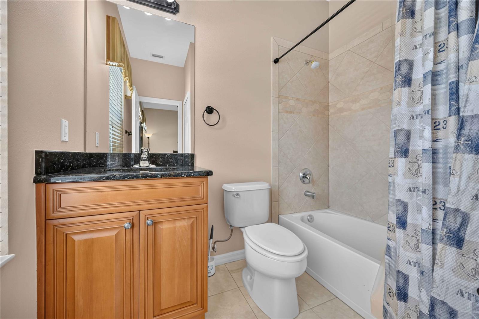 5653 Whitehead St Property Photo 34
