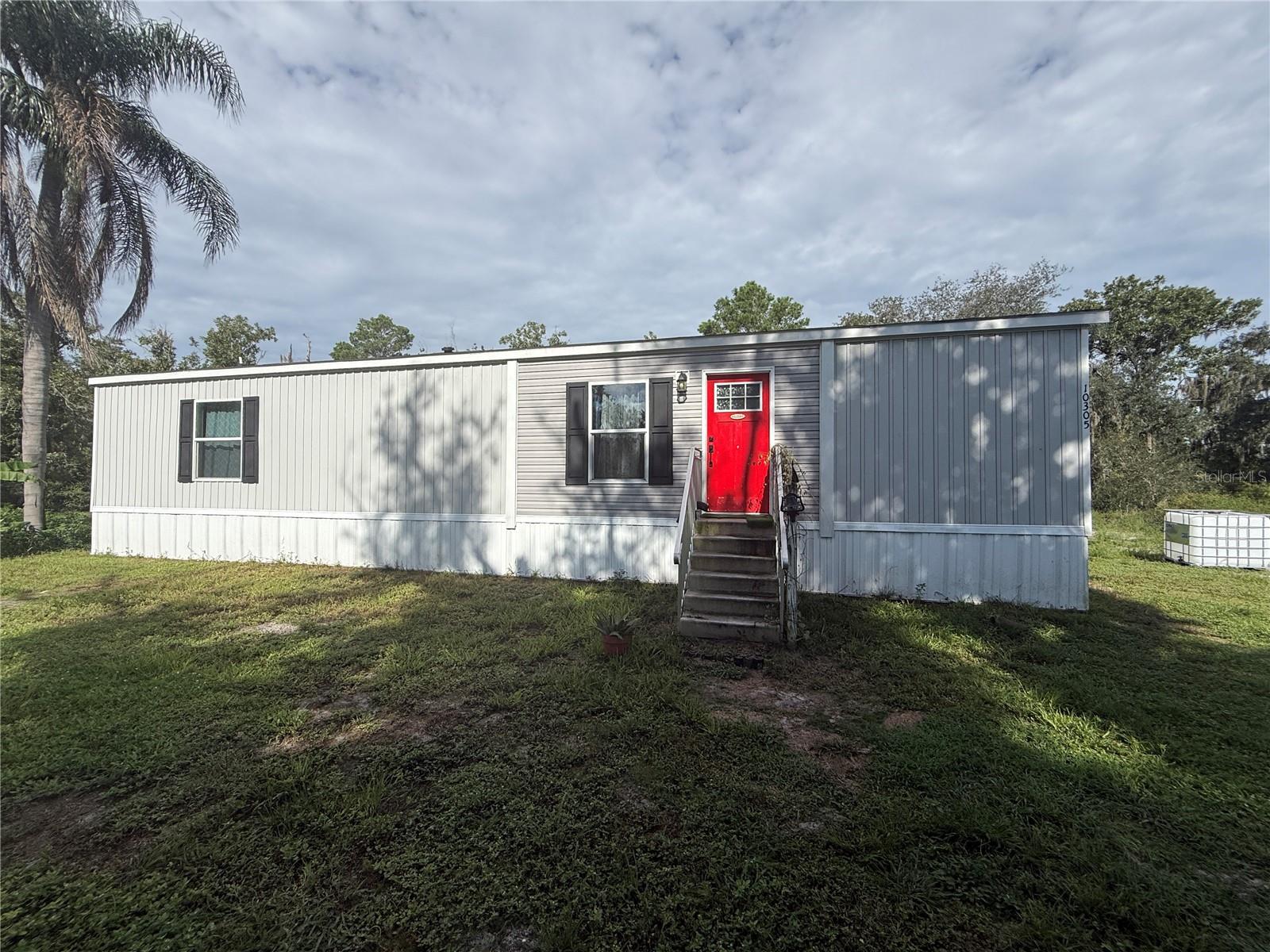 10305 Revell Rd Property Photo 1