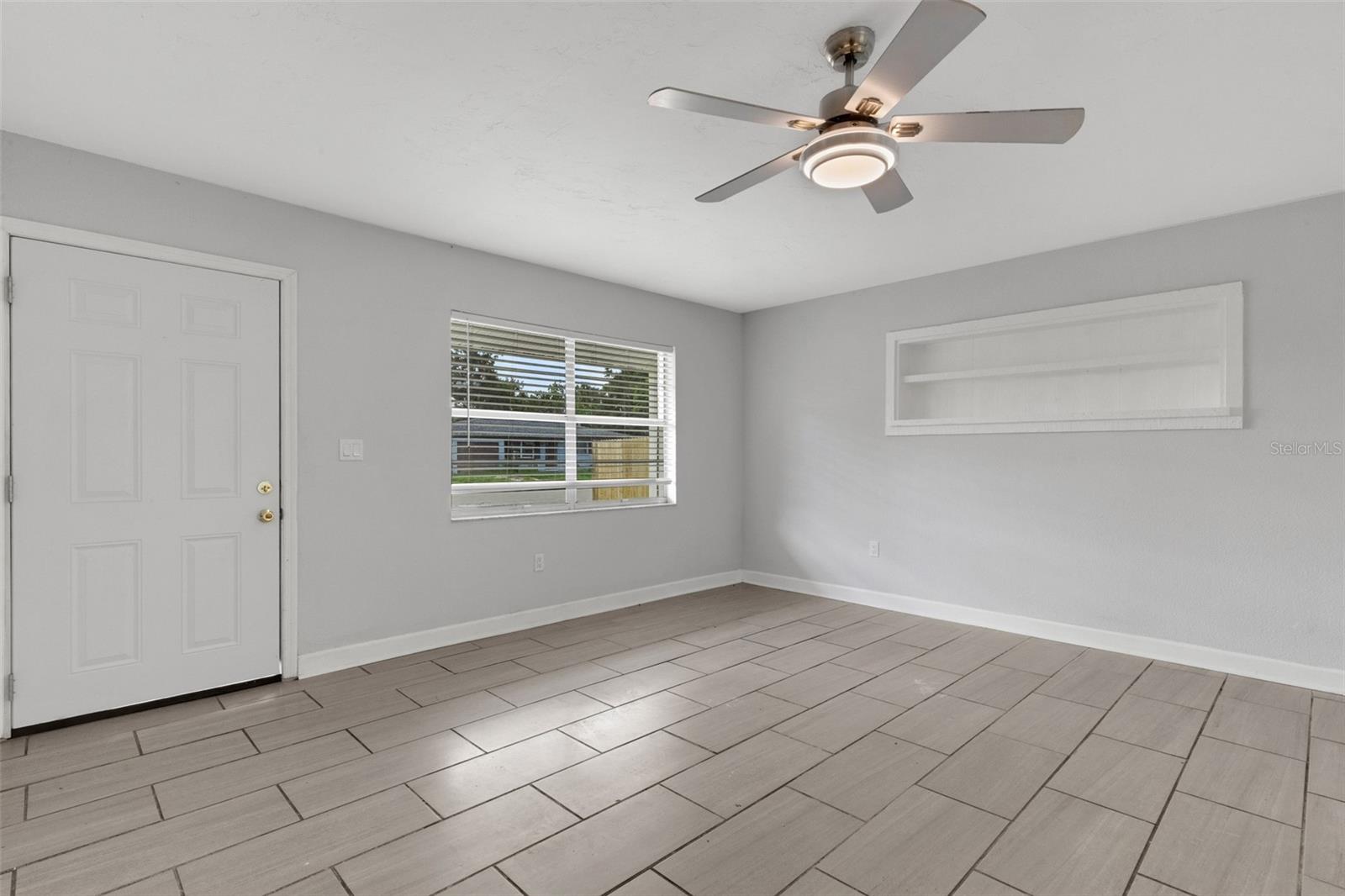 2522 Stratford Dr Property Photo 5