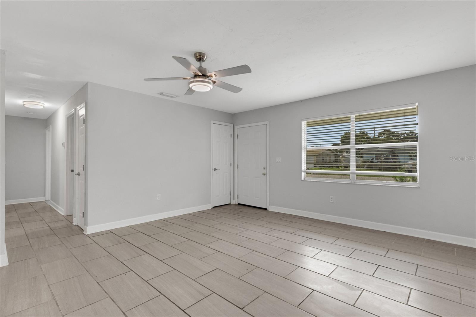 2522 Stratford Dr Property Photo 6