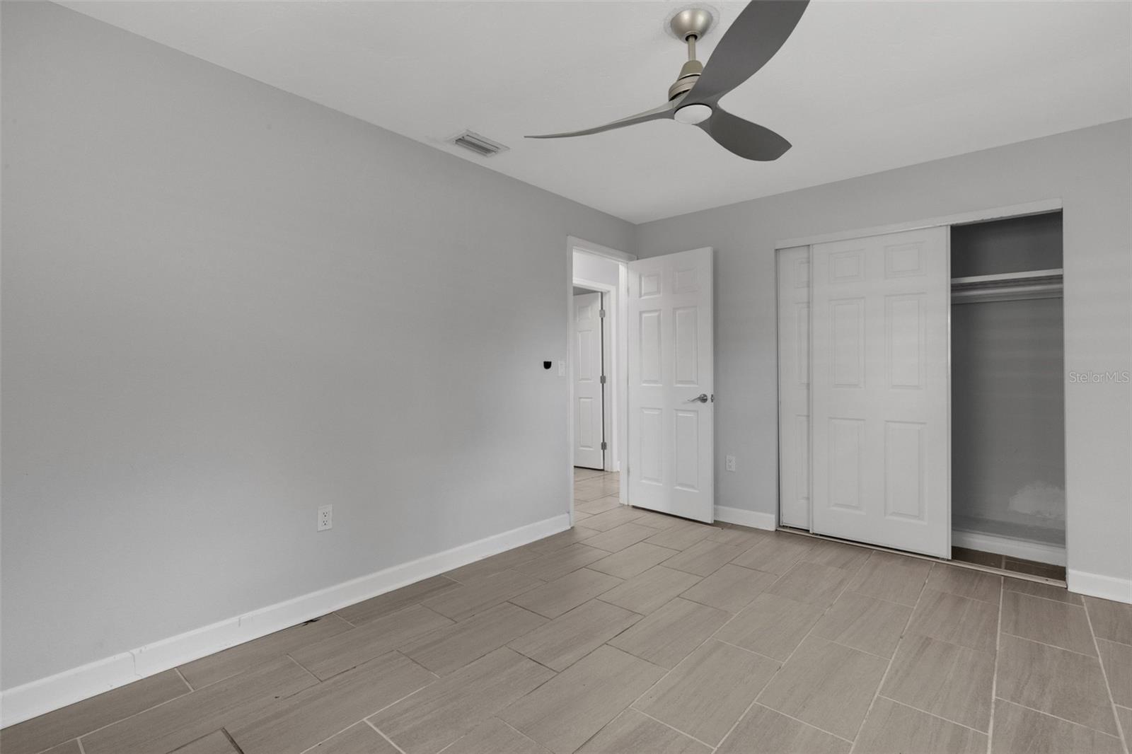 2522 Stratford Dr Property Photo 27