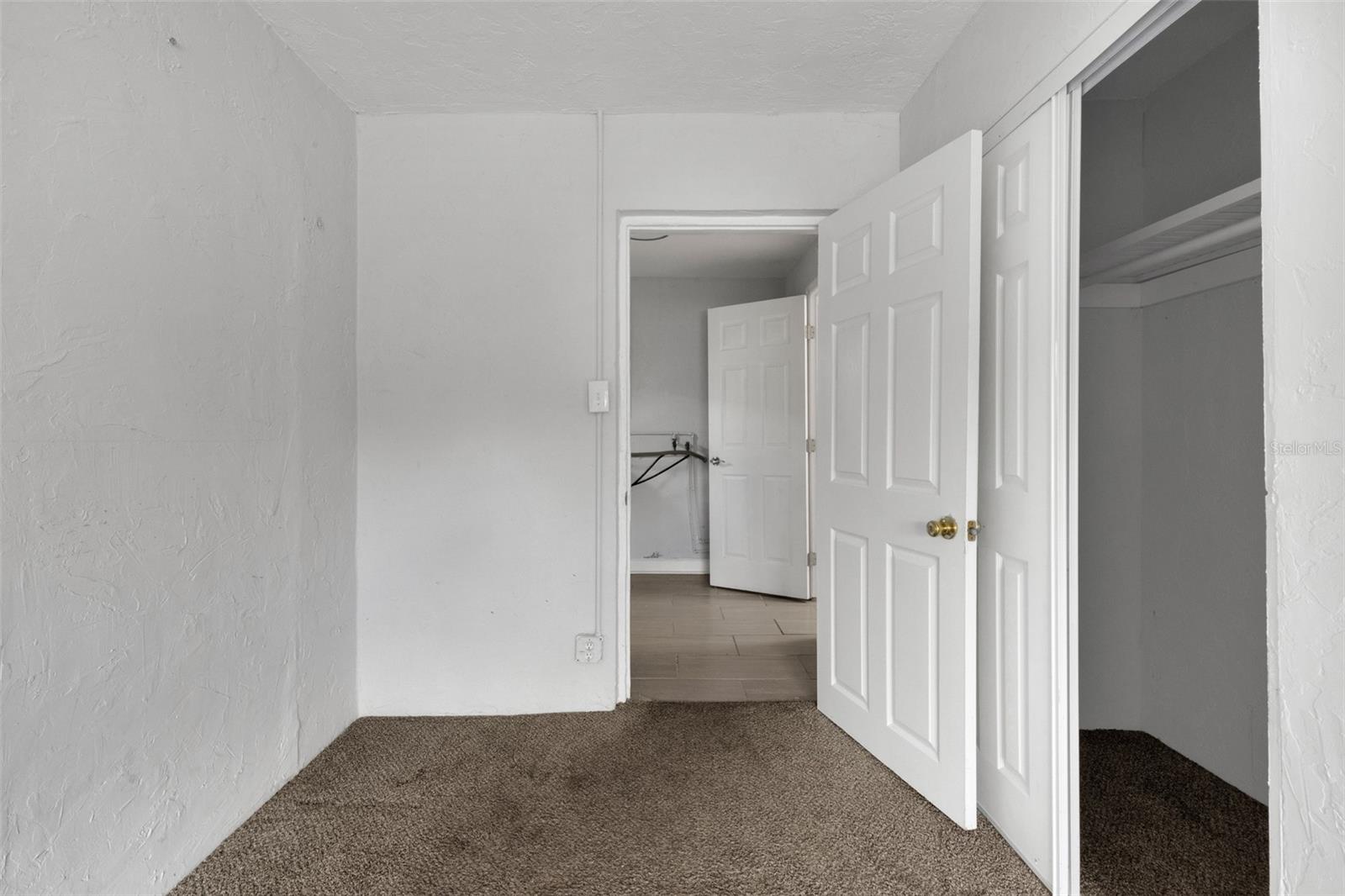 2522 Stratford Dr Property Photo 29