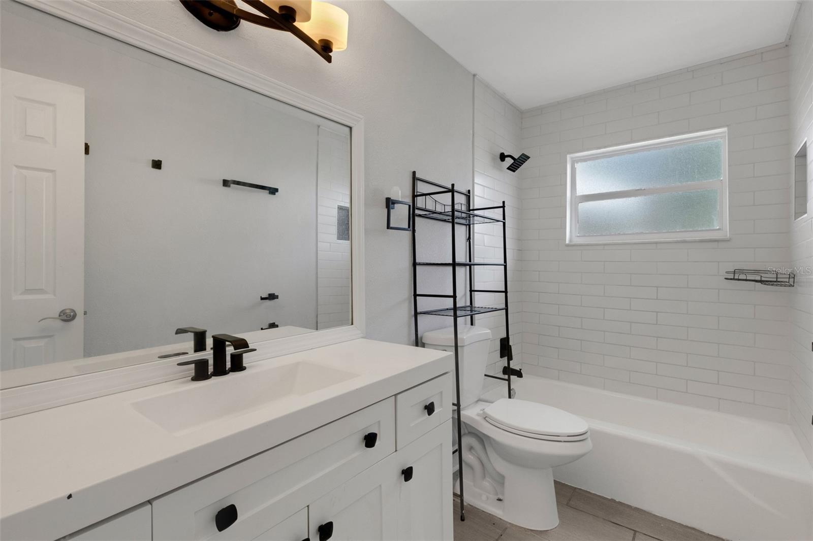 2522 Stratford Dr Property Photo 30