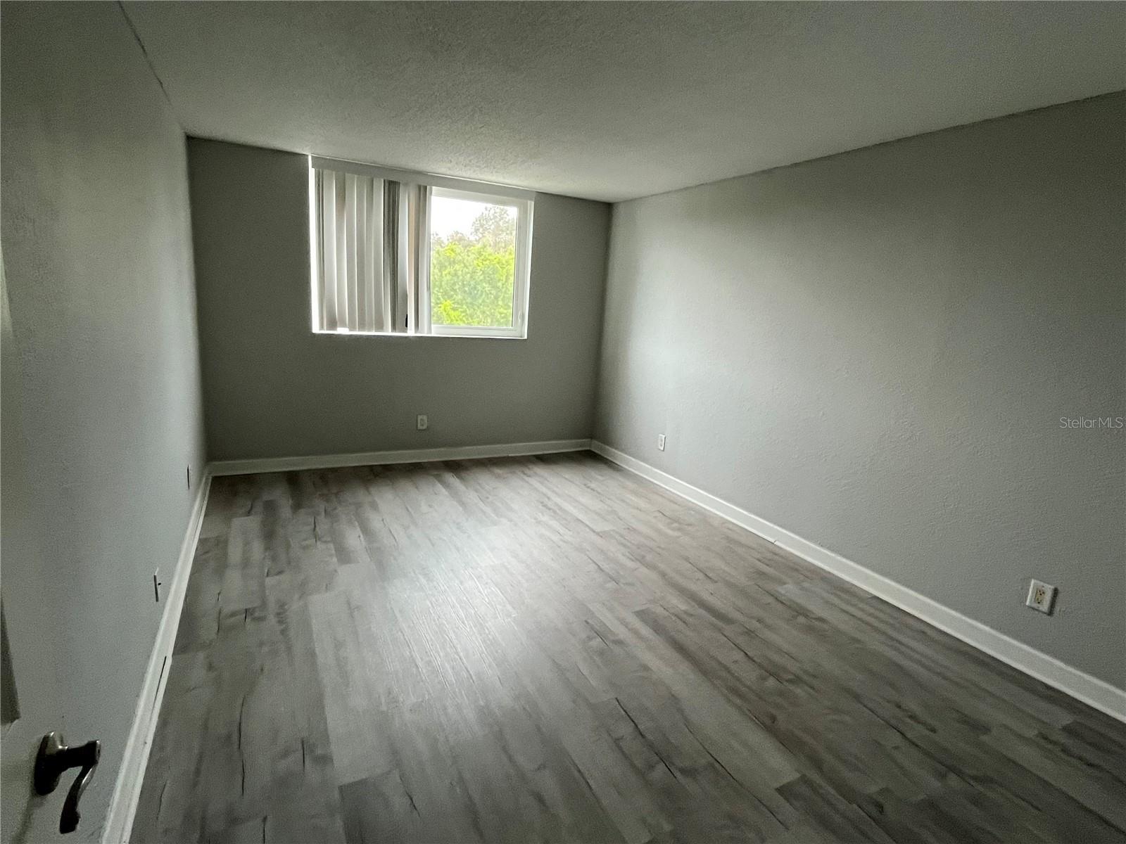 2610 Coconut Bay Ln Ln #733 Property Photo 6