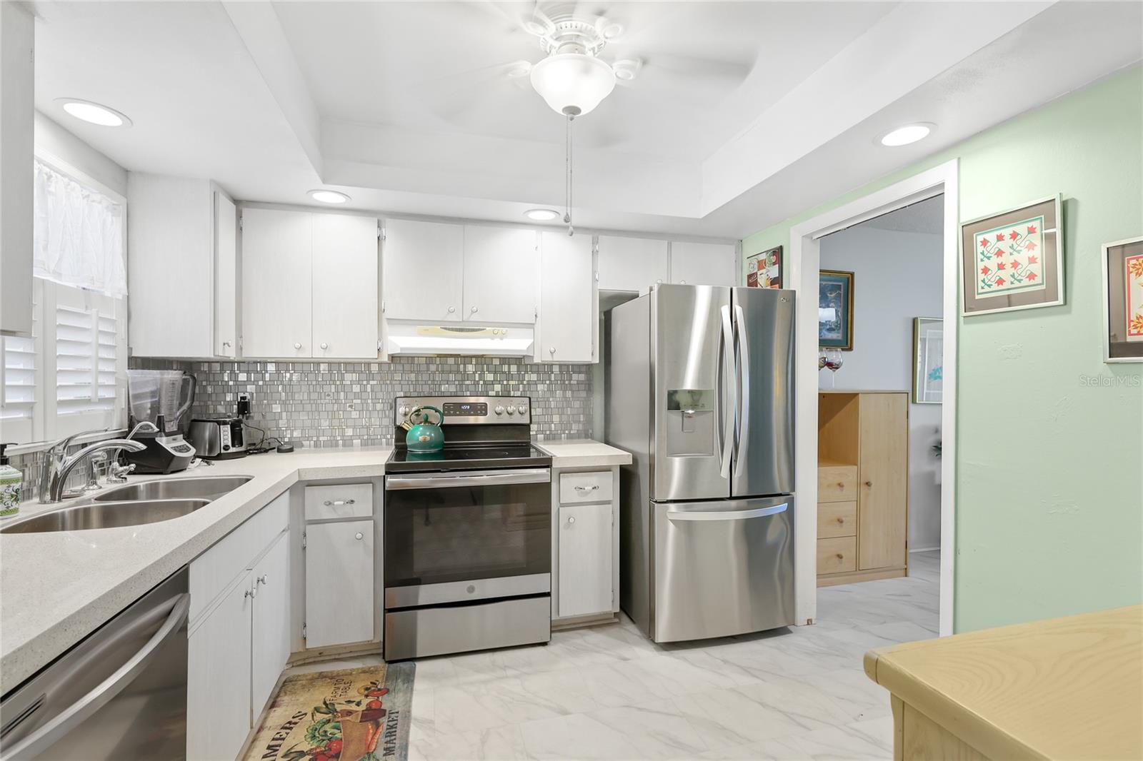 2327 Waterbluff Pl #v315 Property Photo 13