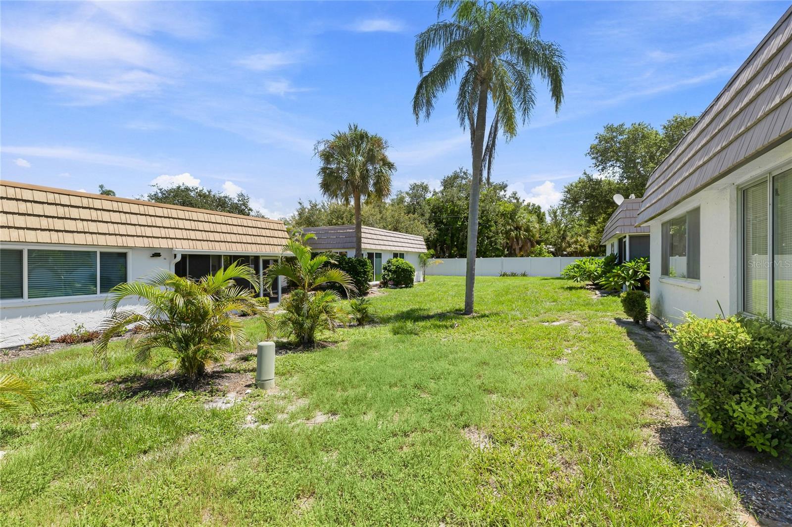 2327 Waterbluff Pl #v315 Property Photo 26