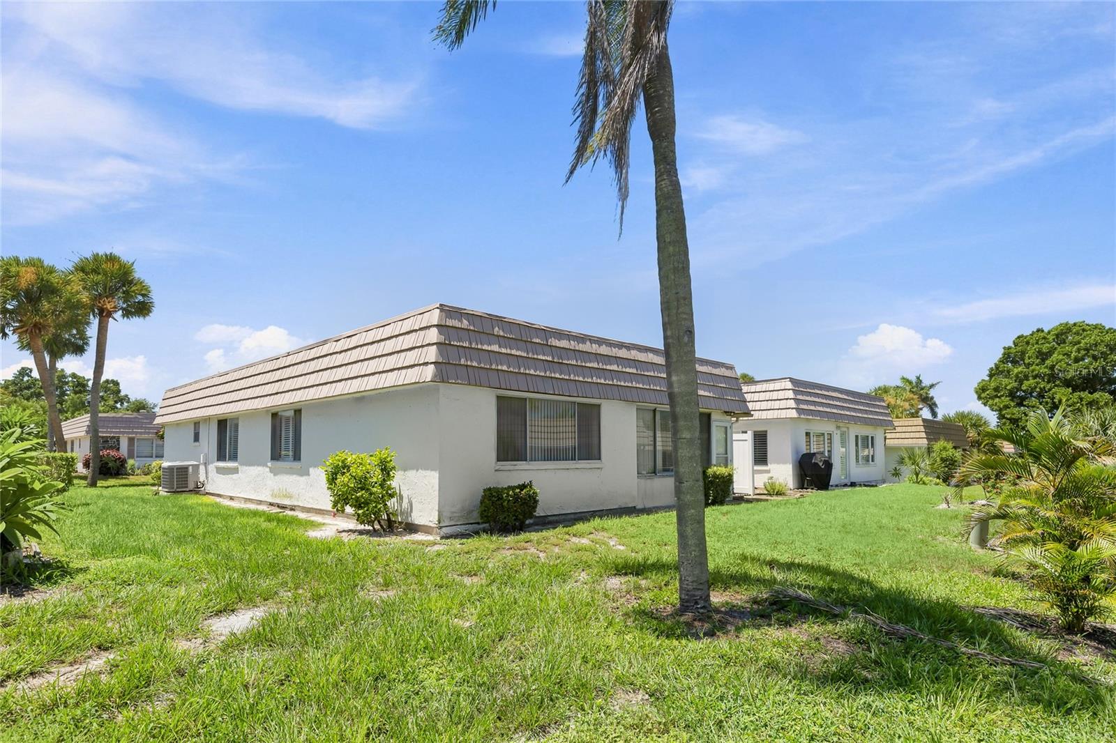 2327 Waterbluff Pl #v315 Property Photo 28