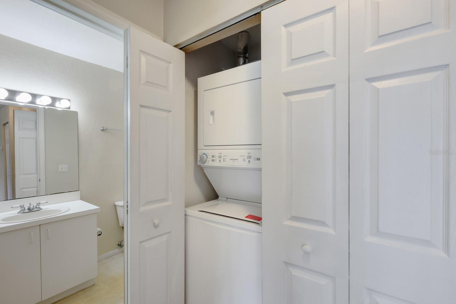 850 S Tamiami Trl #325 Property Photo 13