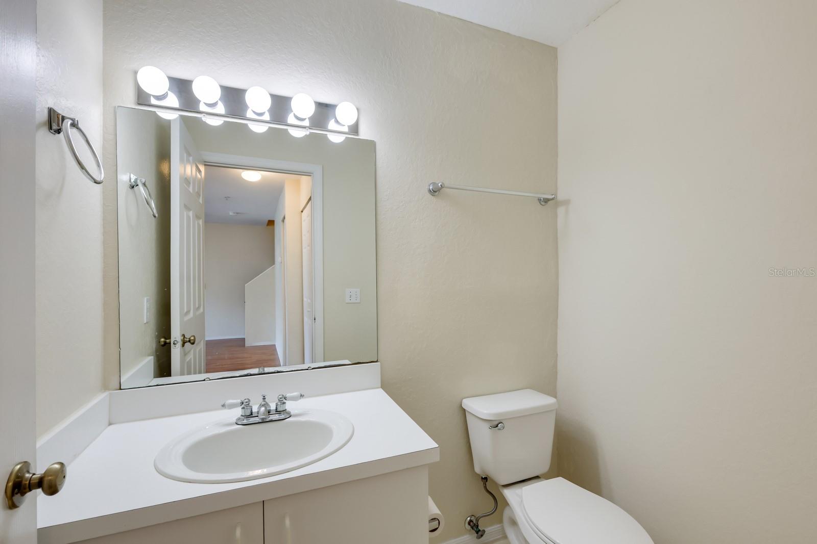 850 S Tamiami Trl #325 Property Photo 14