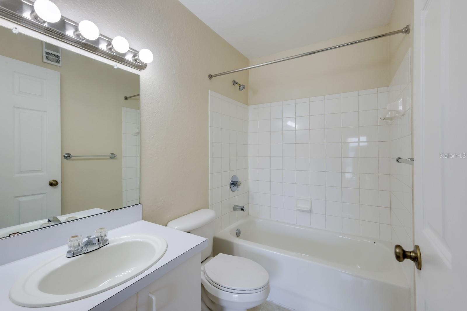850 S Tamiami Trl #325 Property Photo 18