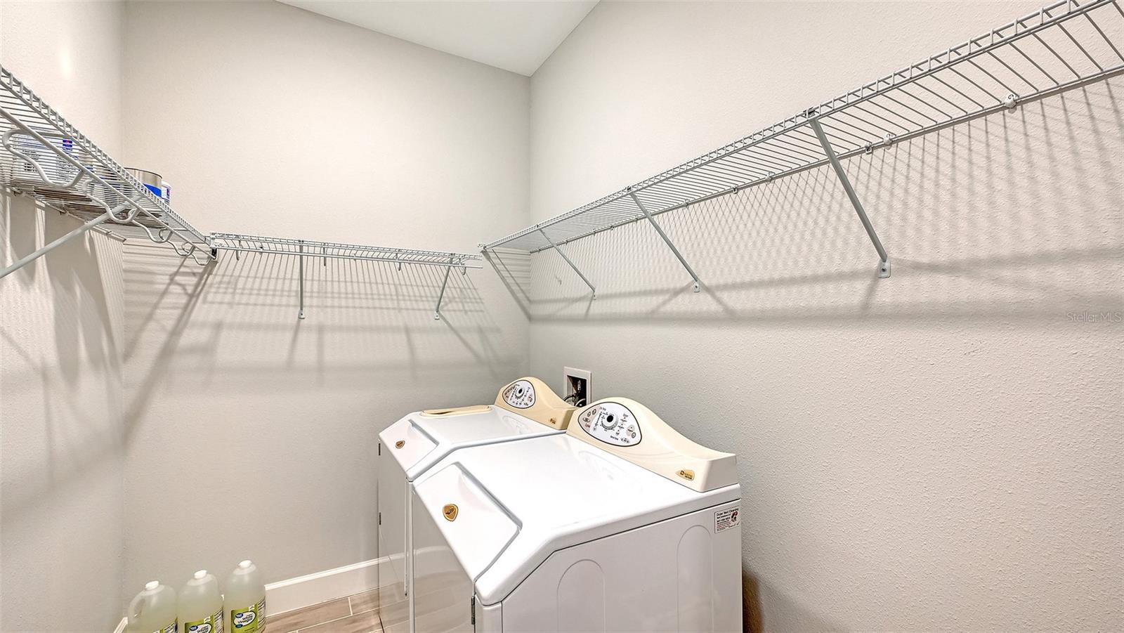 6066 Mesa Gln Property Photo 30