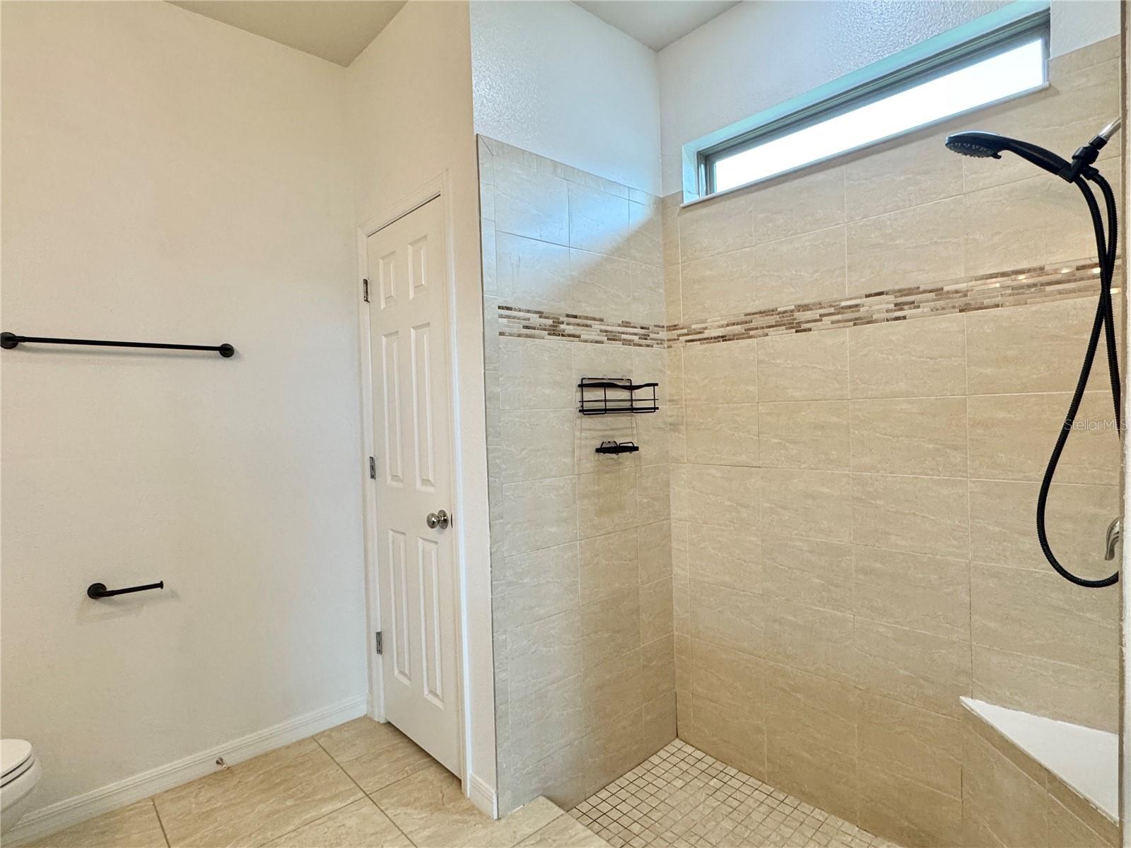 9720 58th St E Property Photo 15