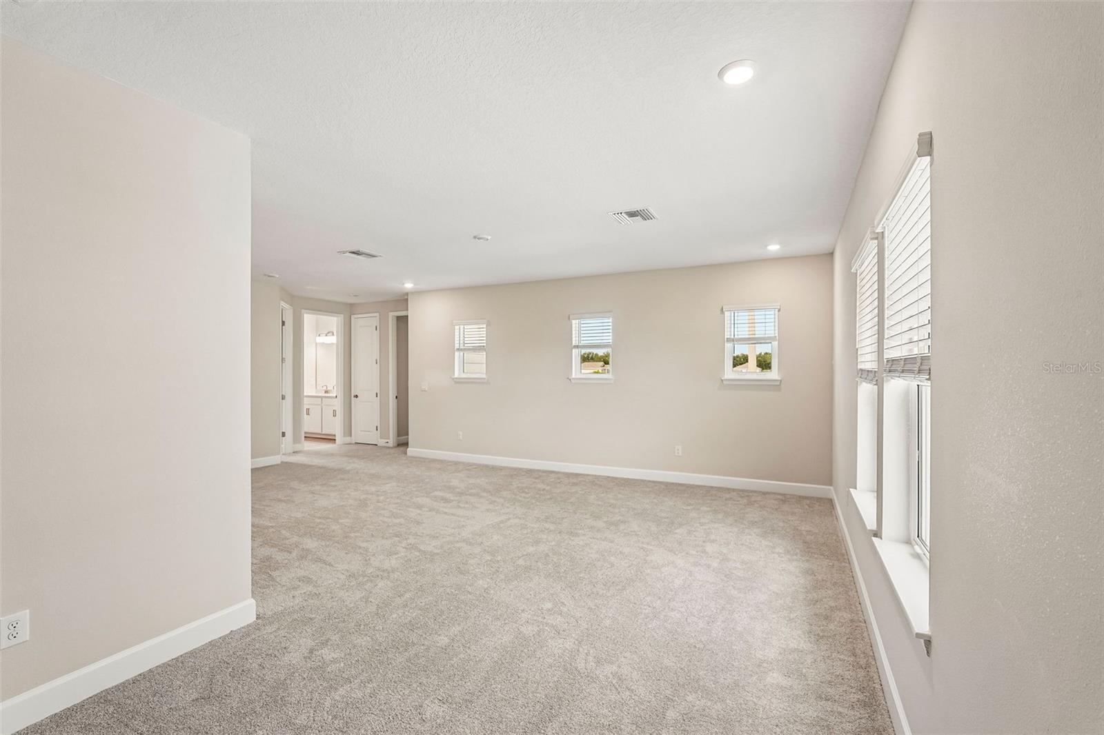 7028 Foxboro Way Property Photo 25