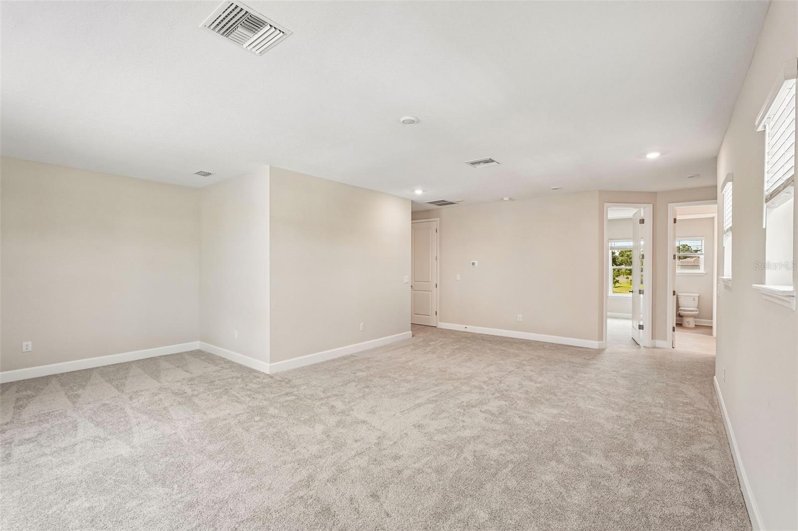 7028 Foxboro Way Property Photo 26