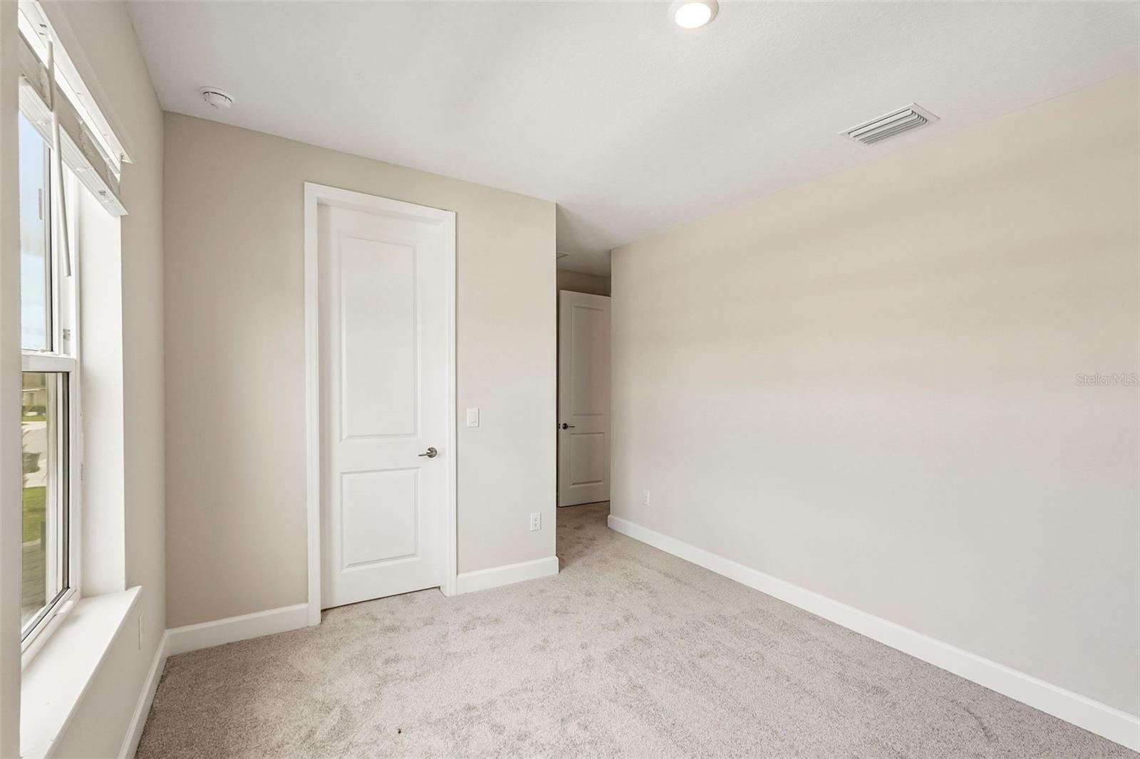 7028 Foxboro Way Property Photo 32