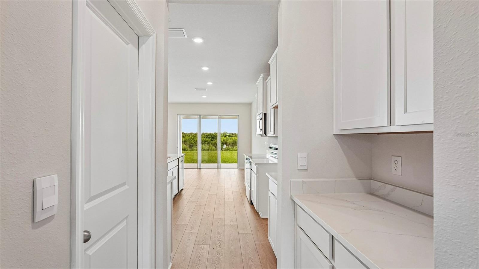 2818 Fishery Ct Property Photo 9
