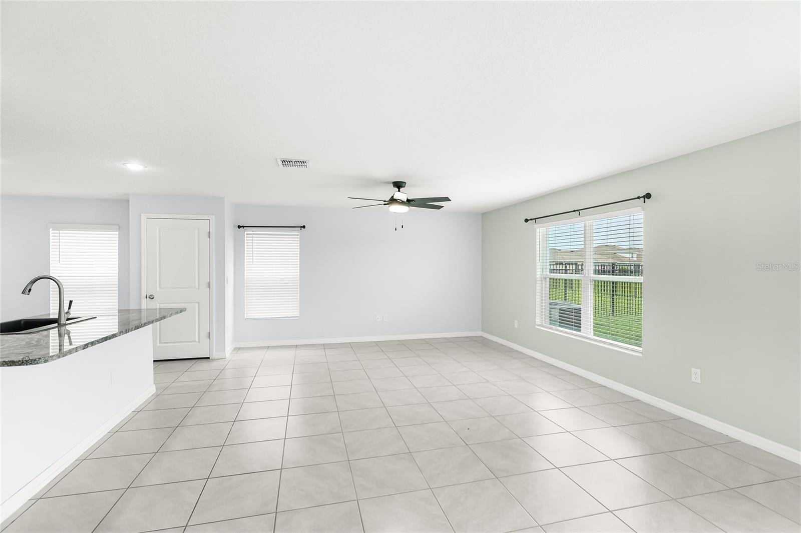 10116 Charlotte Dr Property Photo 11