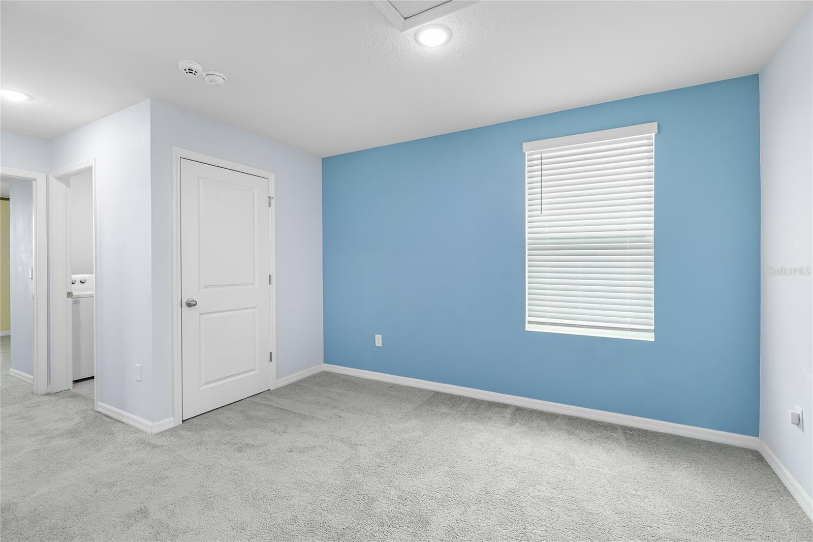 10116 Charlotte Dr Property Photo 15