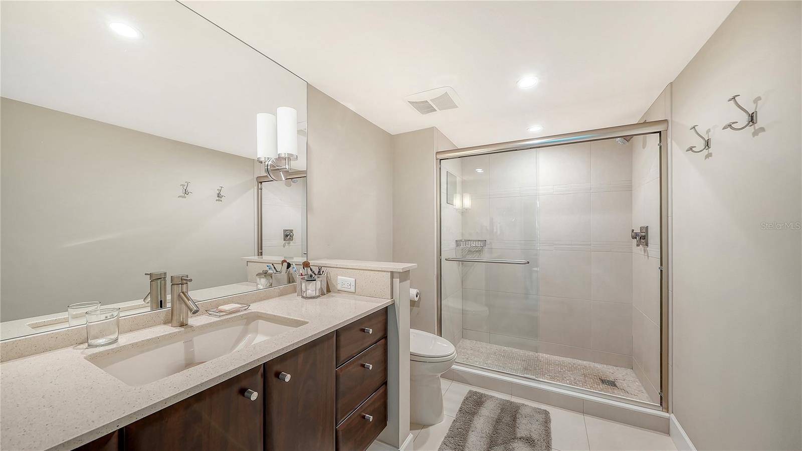 2425 Gulf Of Mexico Dr #3a Property Photo 23