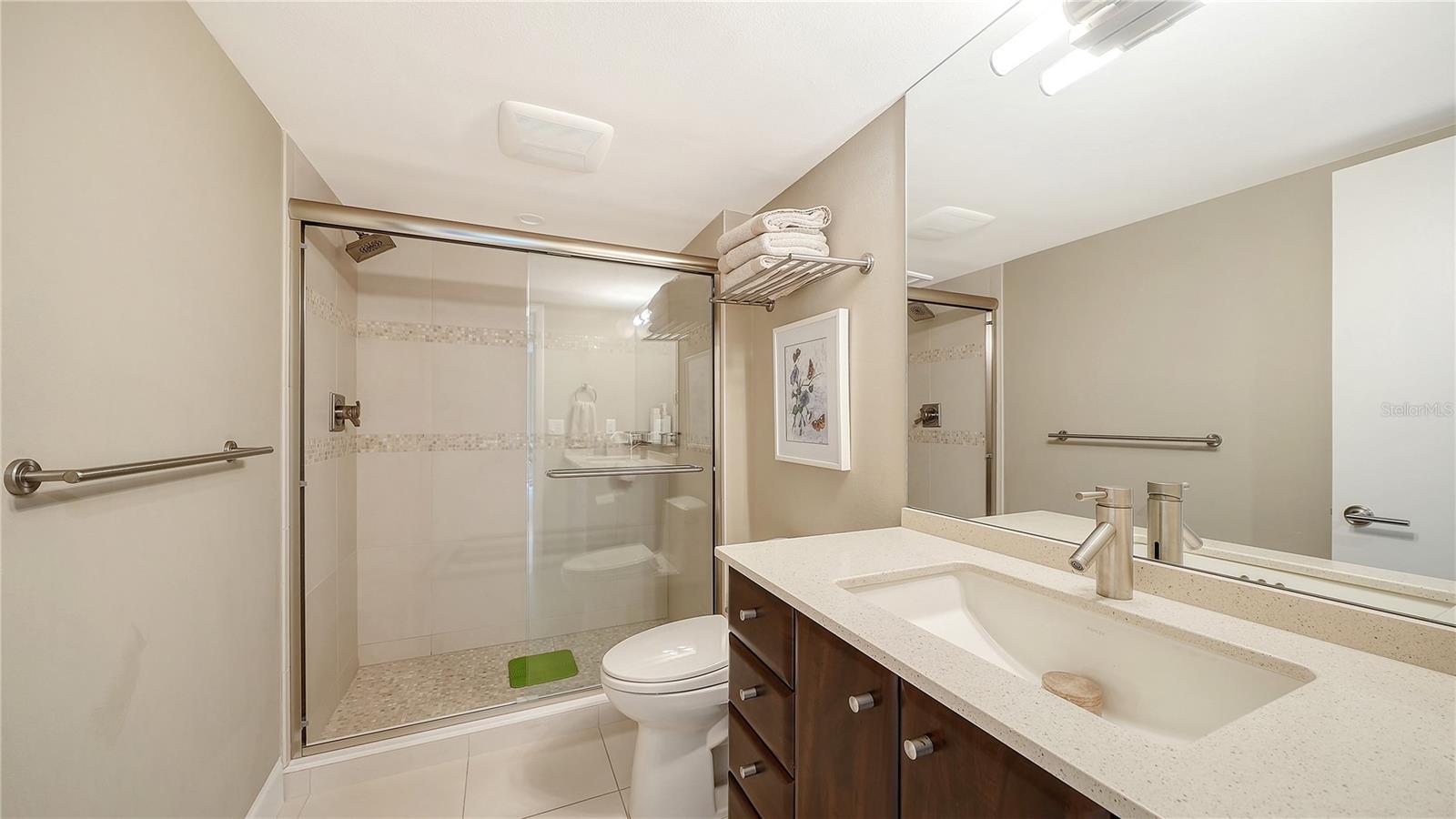 2425 Gulf Of Mexico Dr #3a Property Photo 26