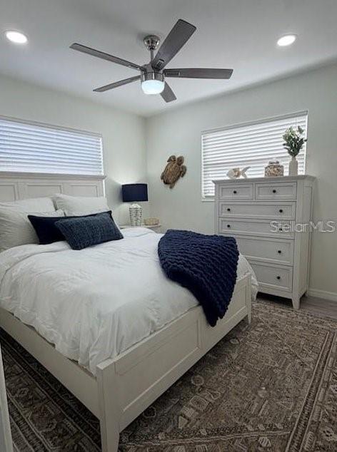2440 Hillview St Property Photo 8