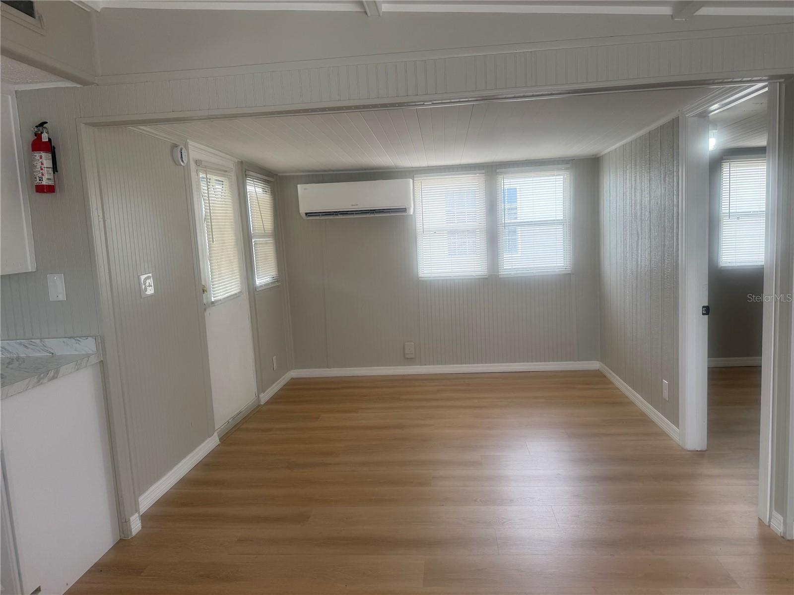 512 51st Avenue Dr W Property Photo 10