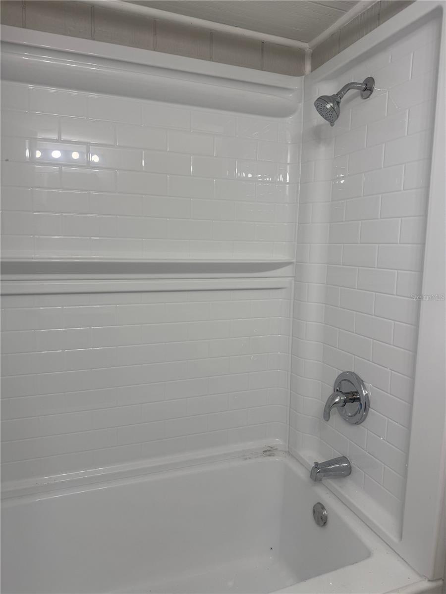 512 51st Avenue Dr W Property Photo 25