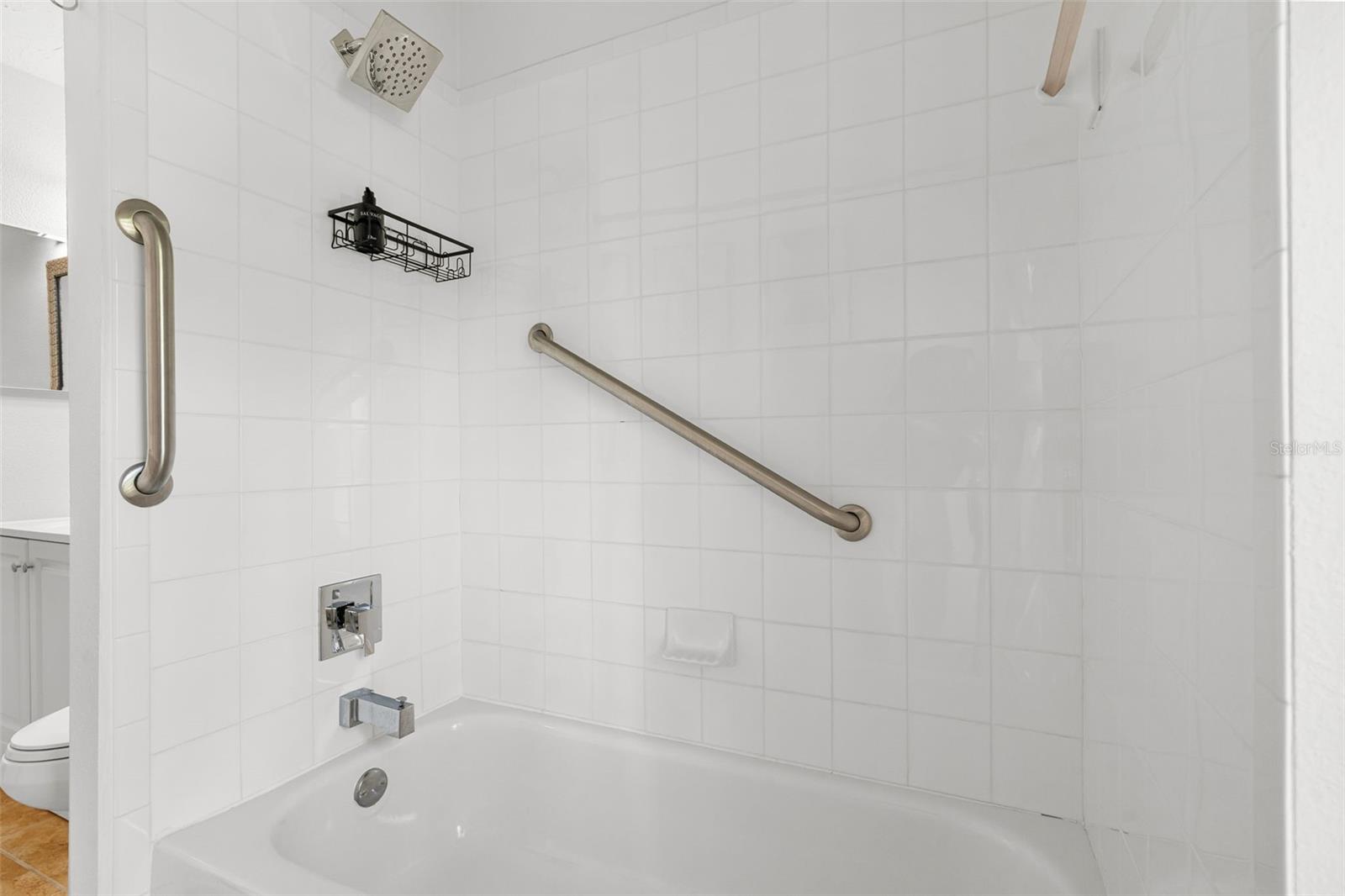 3333 Yonge Ave #13 Property Photo 28