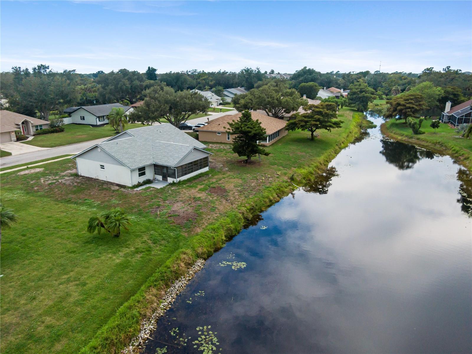 112 Woodingham Dr Property Photo 32