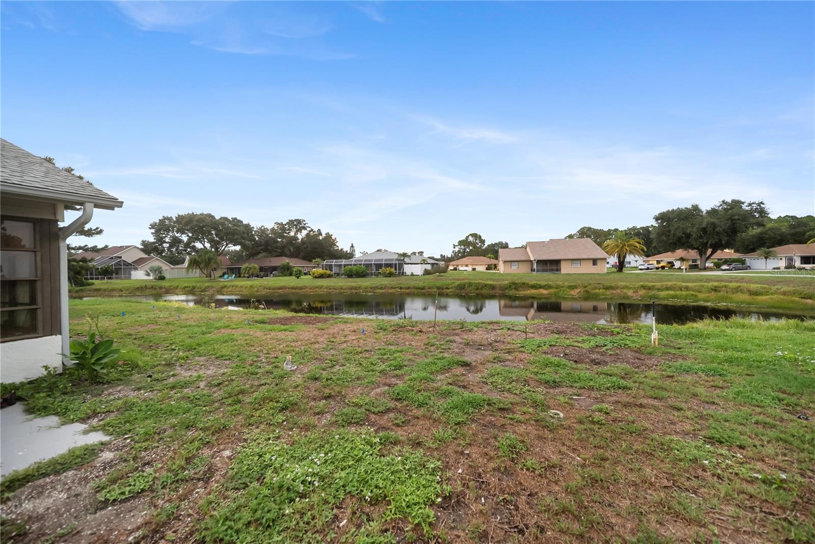 112 Woodingham Dr Property Photo 33