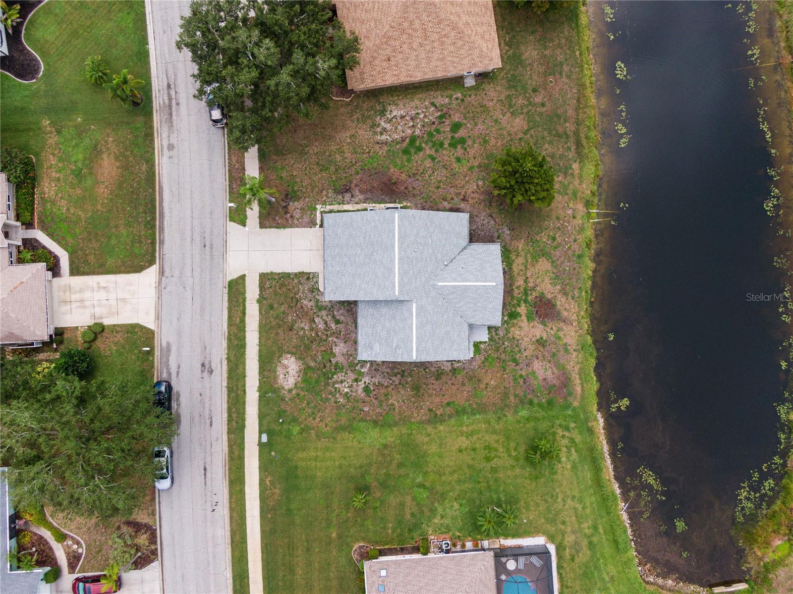 112 Woodingham Dr Property Photo 40