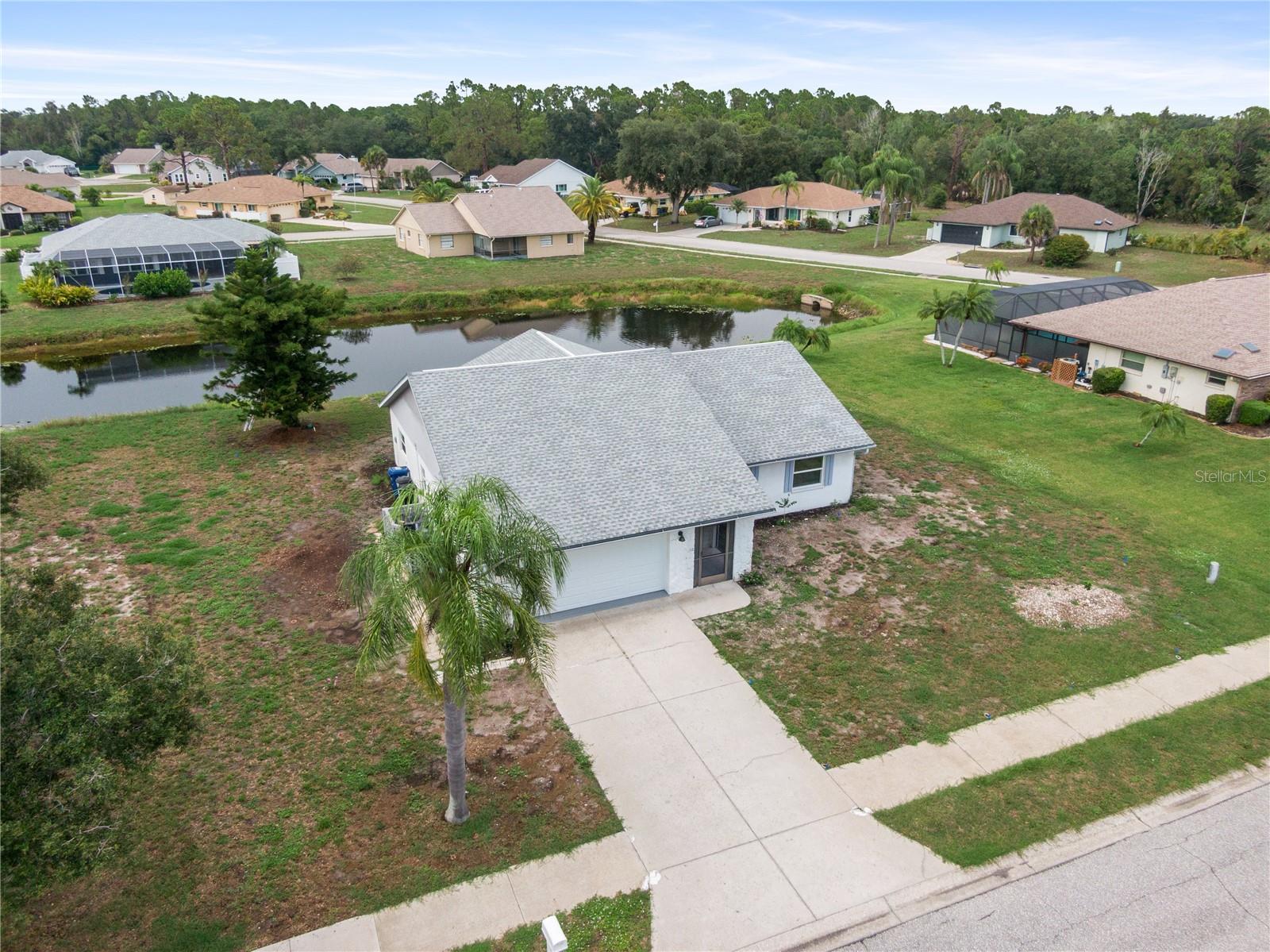112 Woodingham Dr Property Photo 43